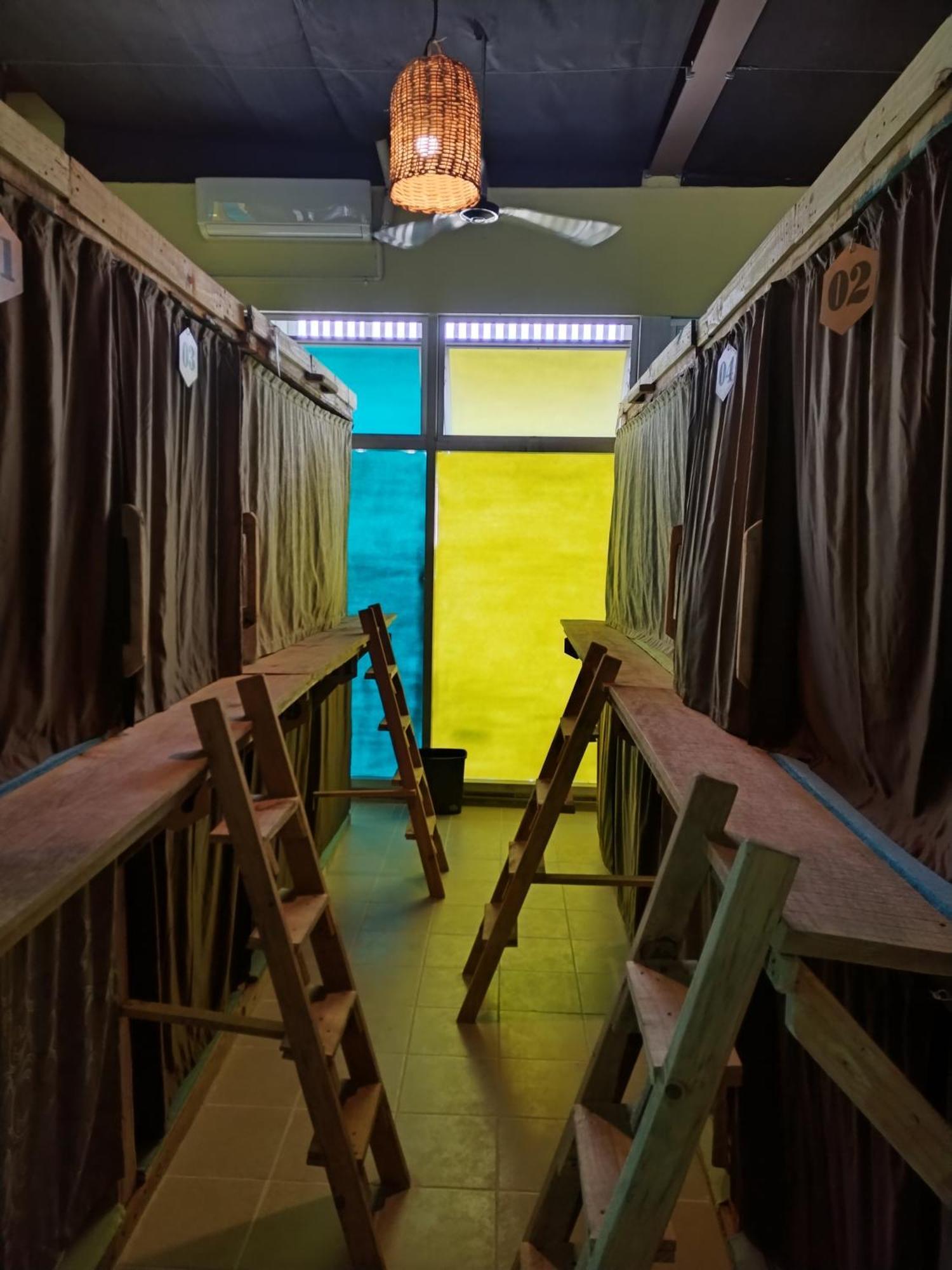 Hostal Tropico 20 Pdc *